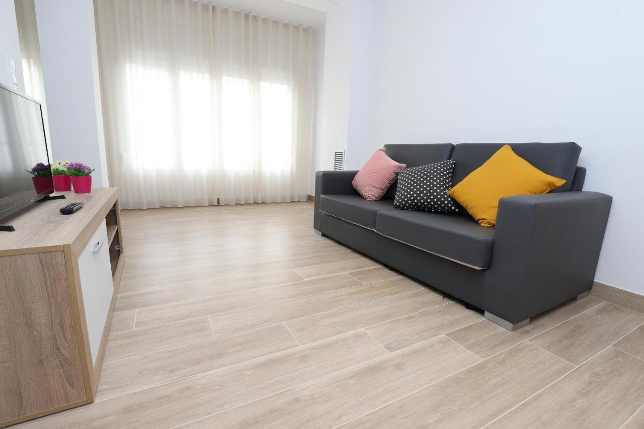 Apartaments Agneta - Rem Cambrils Bagian luar foto
